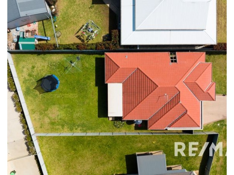 2 Adams Street, Junee NSW 2663