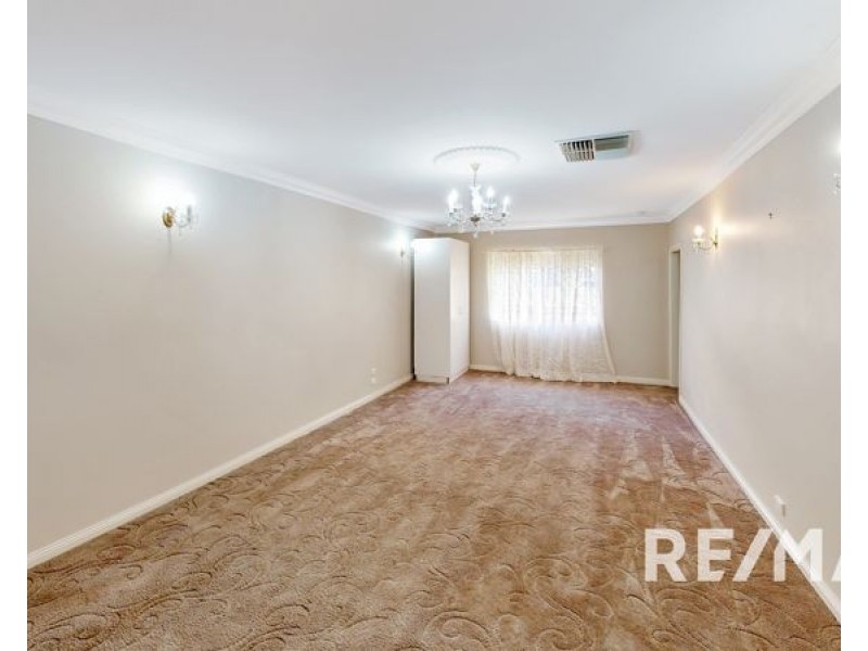 18 Florence Street, Junee NSW 2663