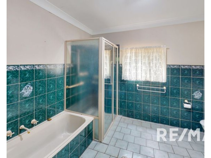 18 Florence Street, Junee NSW 2663