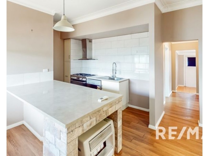 1 Ducker Street, Junee NSW 2663