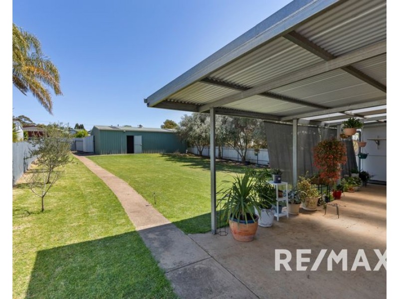 59 Seignior Street, Junee NSW 2663