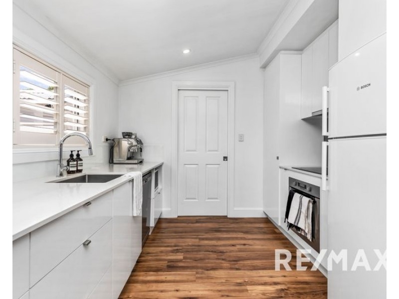 2 Cross Street, Junee NSW 2663