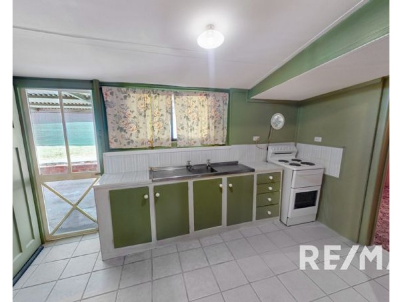 30 Ducker Street, Junee NSW 2663