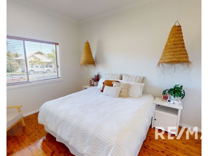 12 Florence Street, Junee NSW 2663