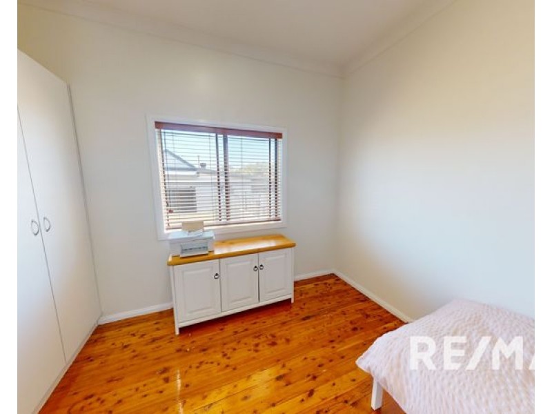 12 Florence Street, Junee NSW 2663