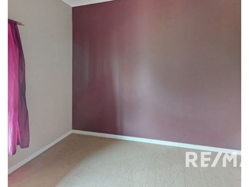 9 Earl Street, Junee NSW 2663