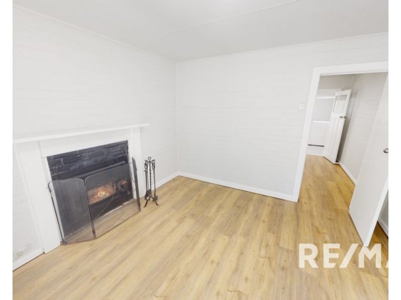 9 Wallace Street, Coolamon NSW 2701