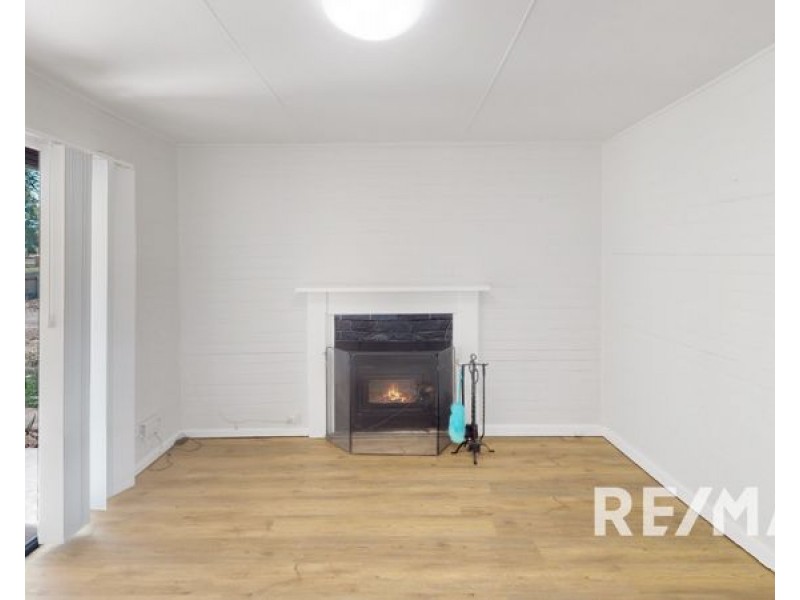 9 Wallace Street, Coolamon NSW 2701