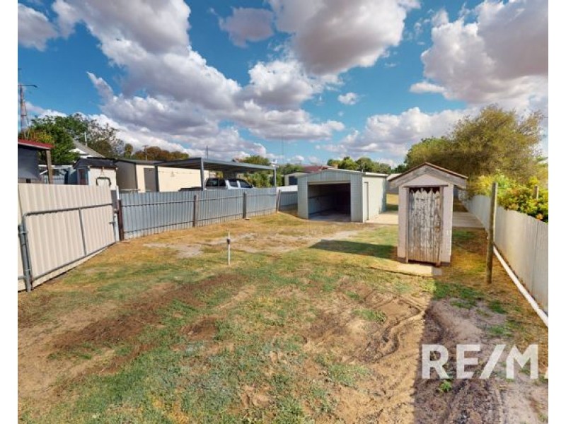 33 Hill Street, Junee NSW 2663