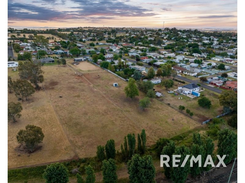 58 Harold Street, Junee NSW 2663