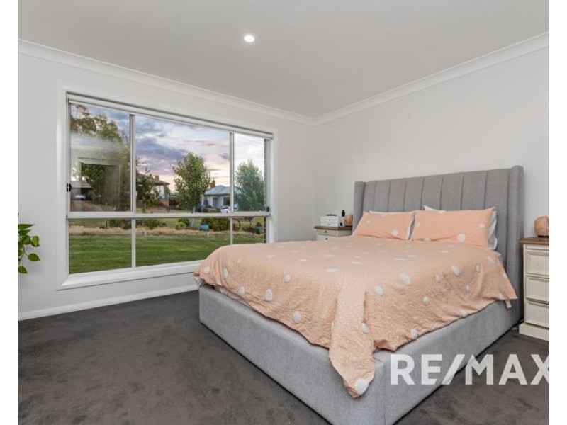 58 Harold Street, Junee NSW 2663