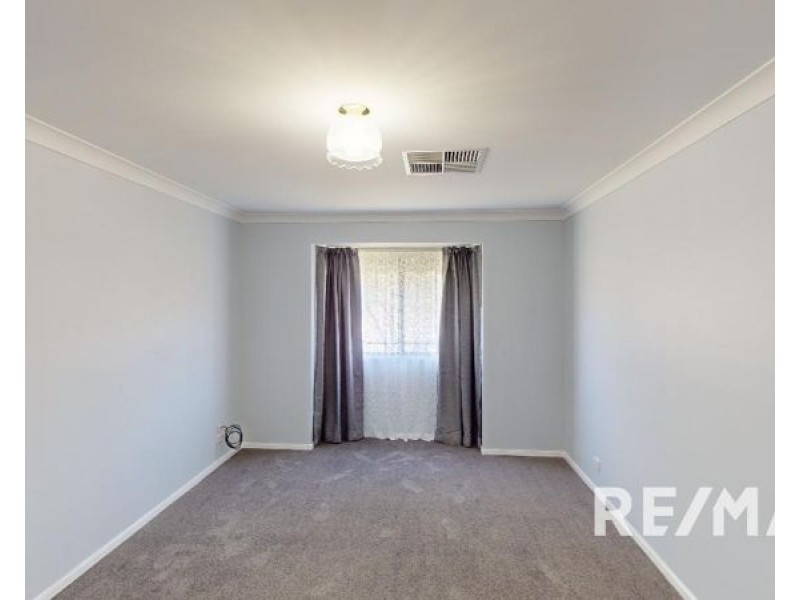 47 Regent Street, Junee NSW 2663