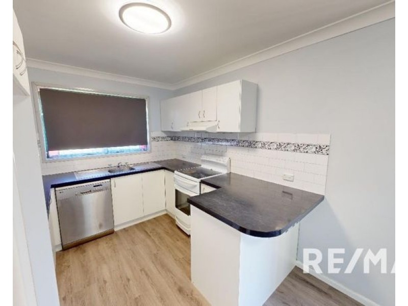 47 Regent Street, Junee NSW 2663