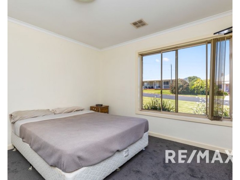 21 Hart Street, Junee NSW 2663