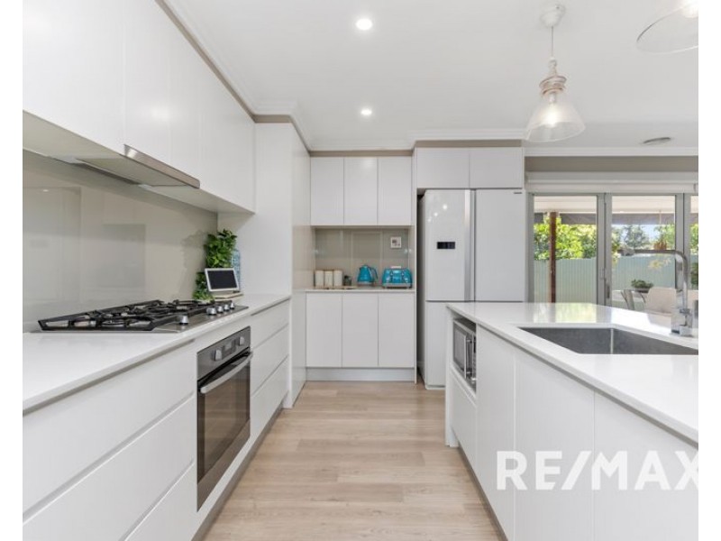 10 Bolton Street, Junee NSW 2663