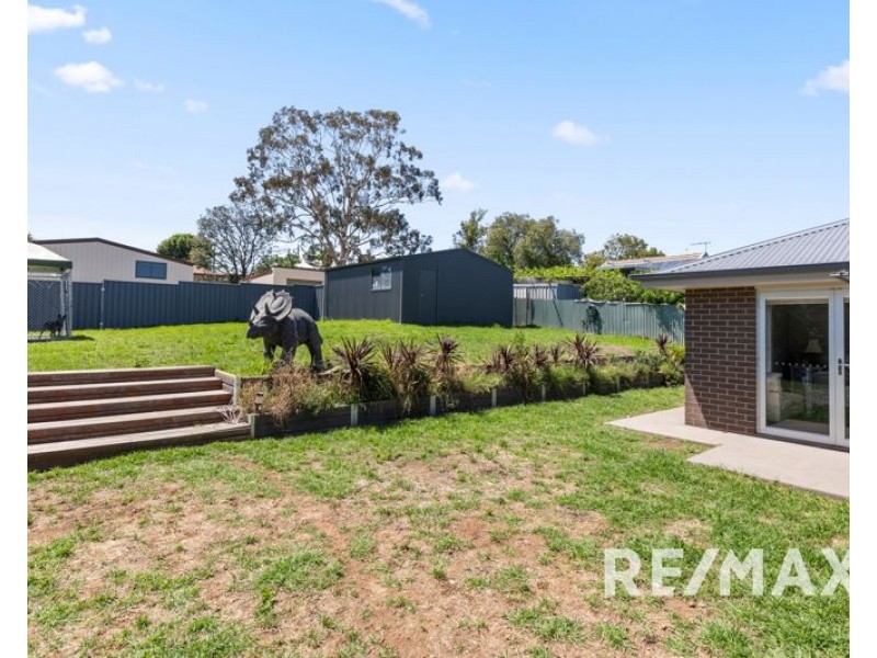 10 Bolton Street, Junee NSW 2663