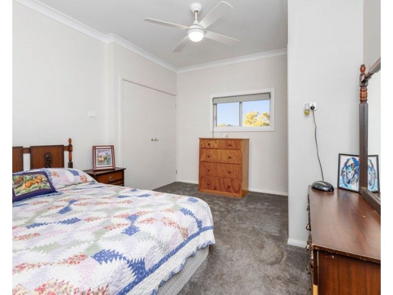 32 Murrulebale Rd, Junee NSW 2663