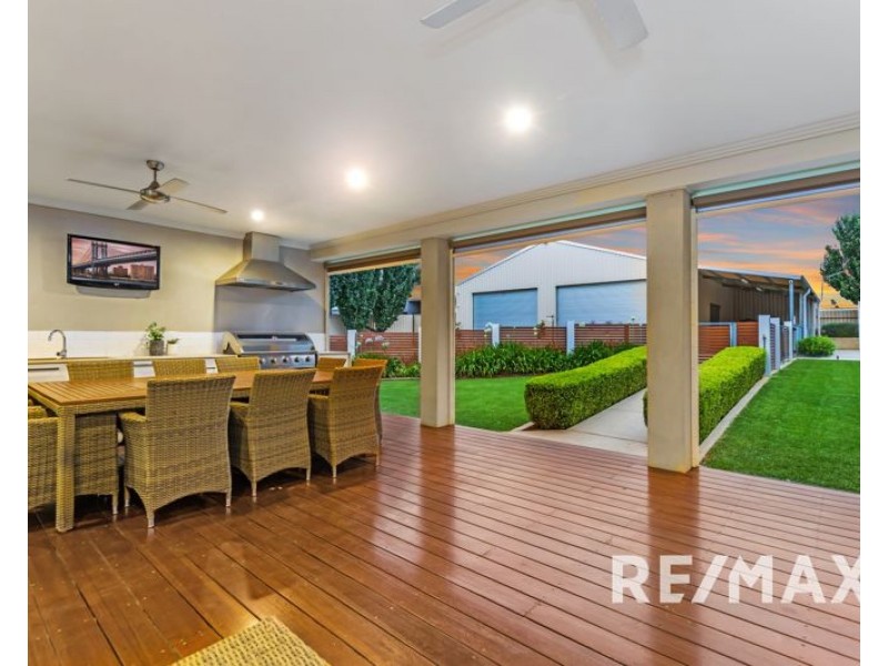 20 Loughan Road, Junee NSW 2663