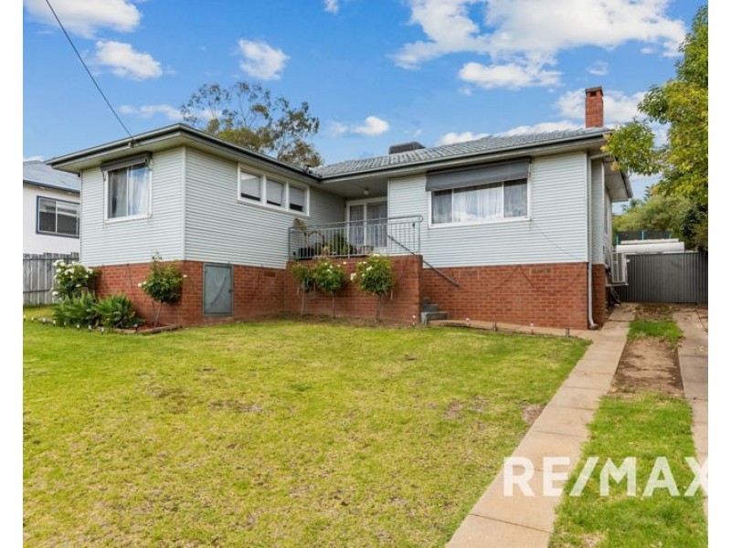 46 Commins Street, Junee NSW 2663