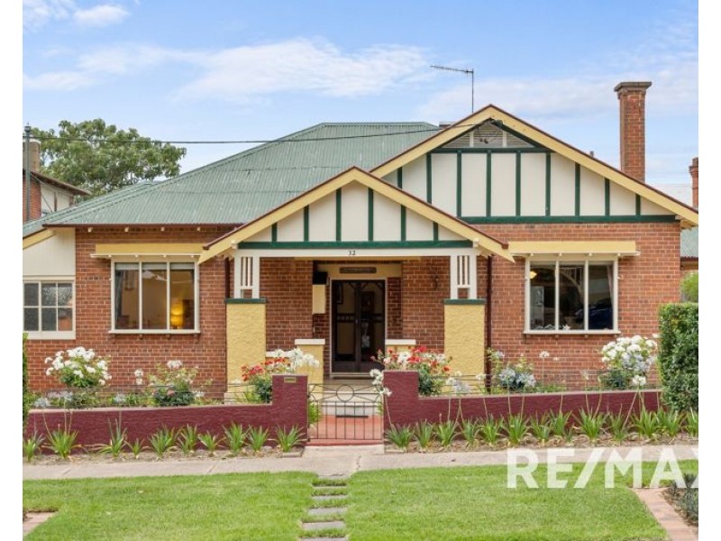32 Belmore Street, Junee NSW 2663