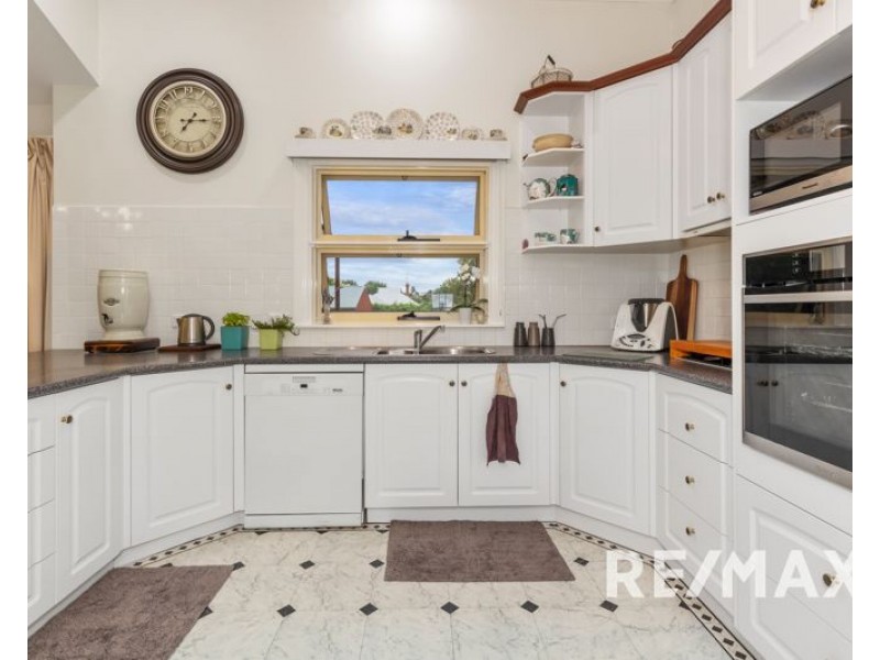 32 Belmore Street, Junee NSW 2663