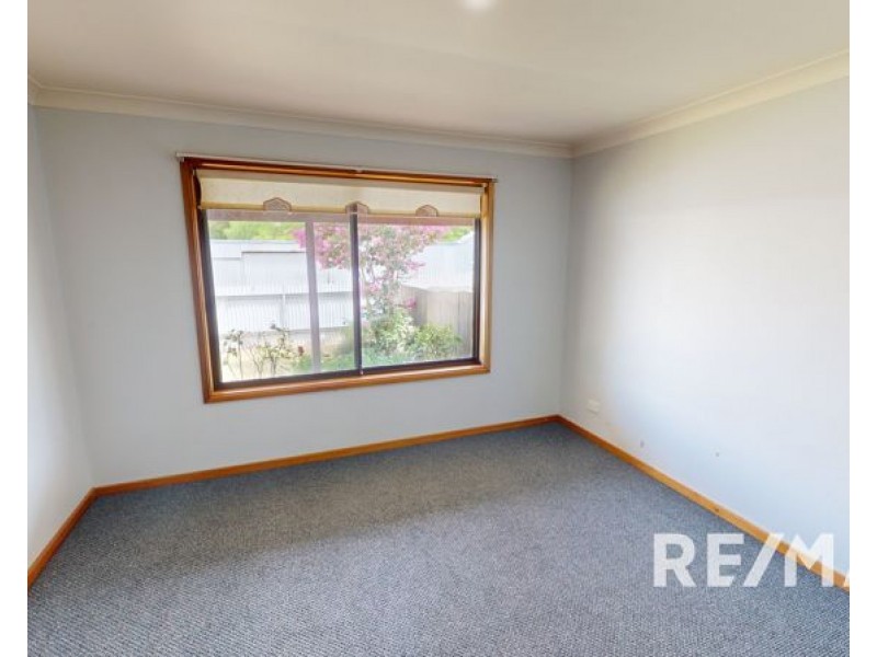 2 Elizabeth Street, Junee NSW 2663