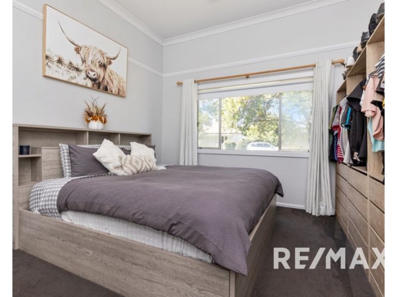 50 Regent Street, Junee NSW 2663