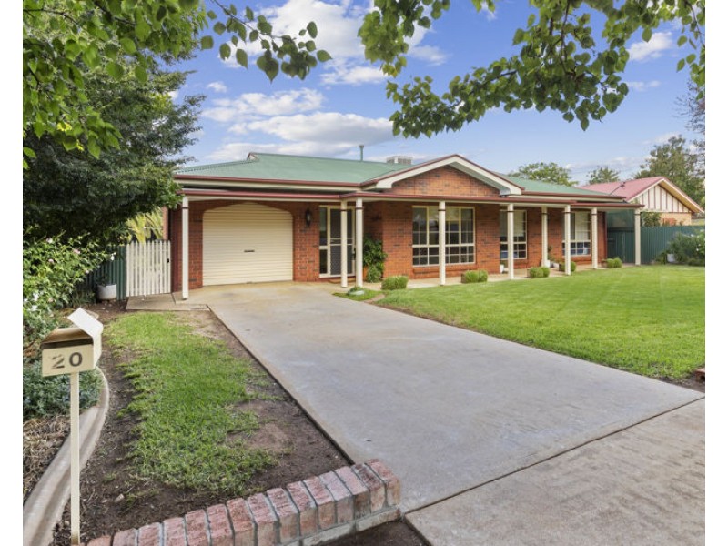 20 French Street, Junee NSW 2663