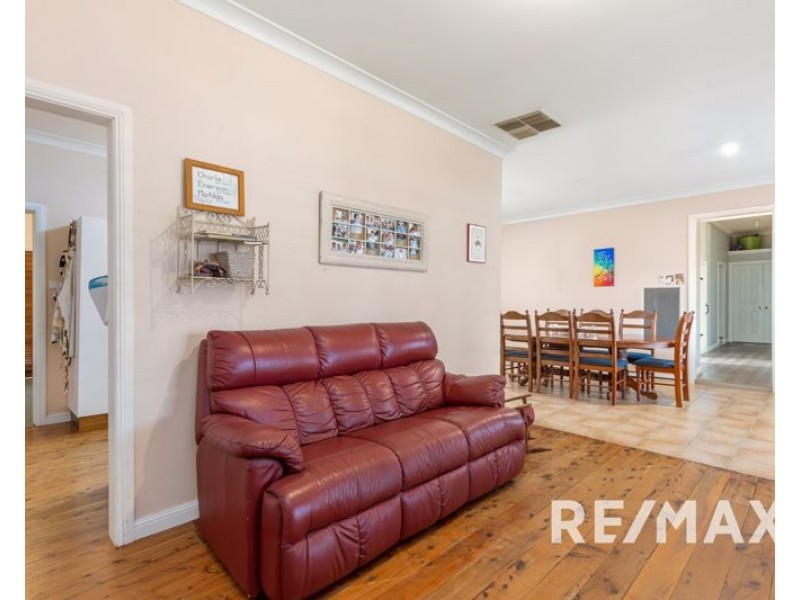 5 Harold Street, Junee NSW 2663