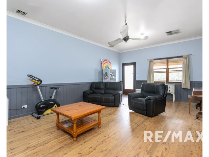 5 Harold Street, Junee NSW 2663