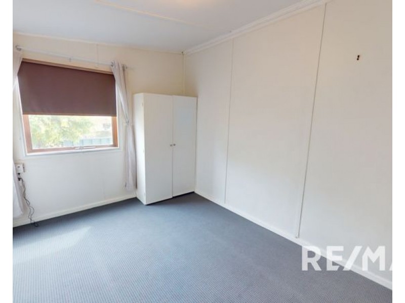 27 Crown Street, Junee NSW 2663