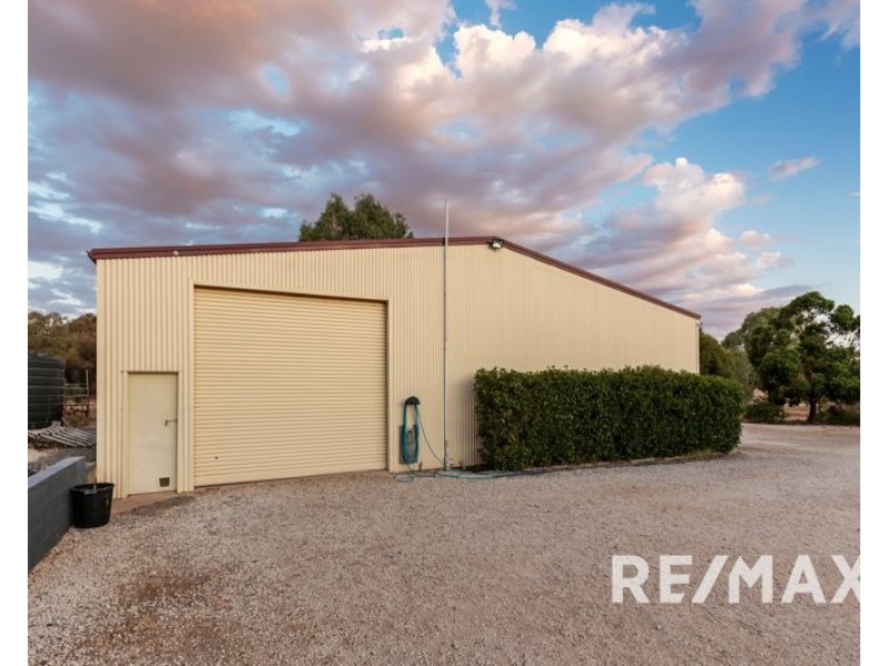 10 Jerricks Lane, Coolamon NSW 2701