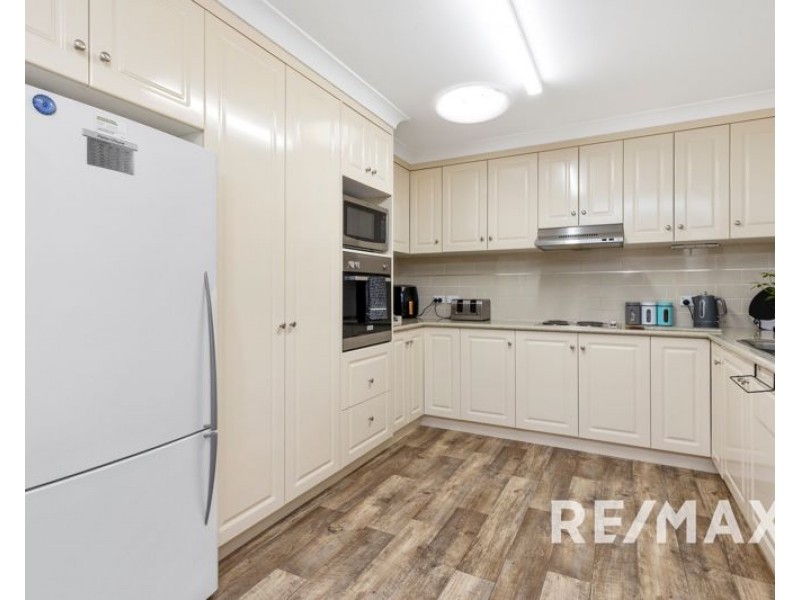 3 Loughan Road, Junee NSW 2663