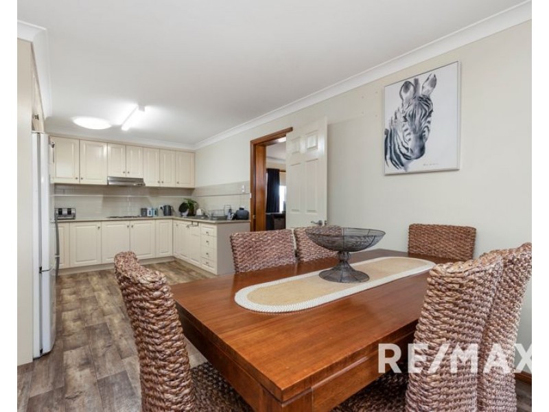 3 Loughan Road, Junee NSW 2663