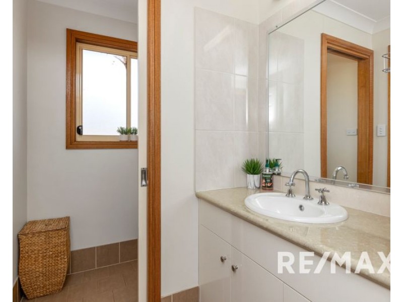 3 Loughan Road, Junee NSW 2663