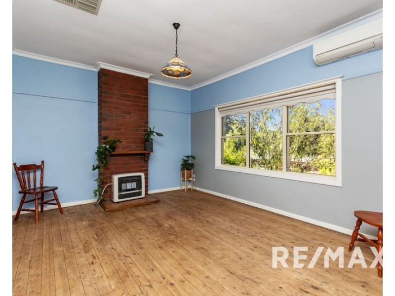 29 Seignior Street, Junee NSW 2663
