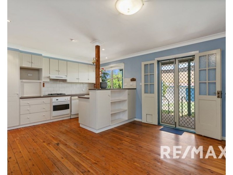 29 Seignior Street, Junee NSW 2663