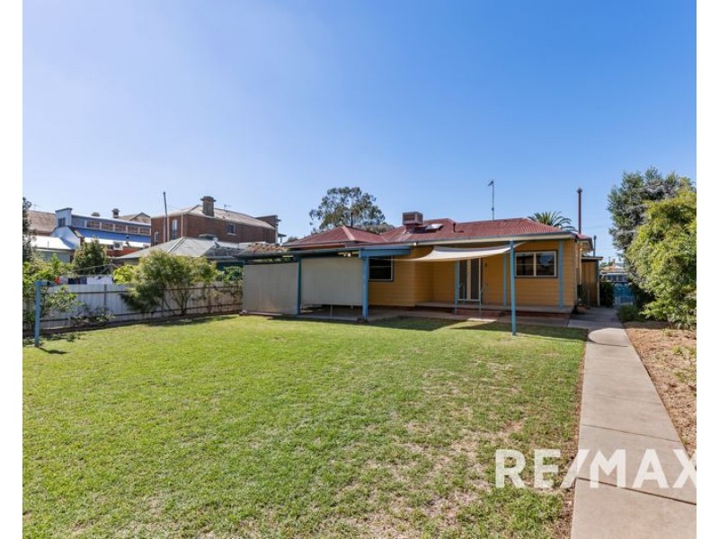 29 Seignior Street, Junee NSW 2663
