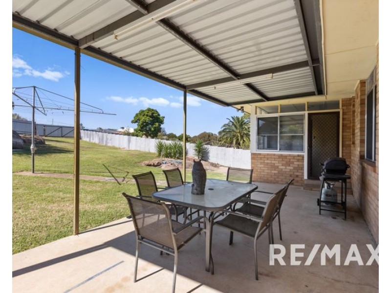 48 Commins Street, Junee NSW 2663