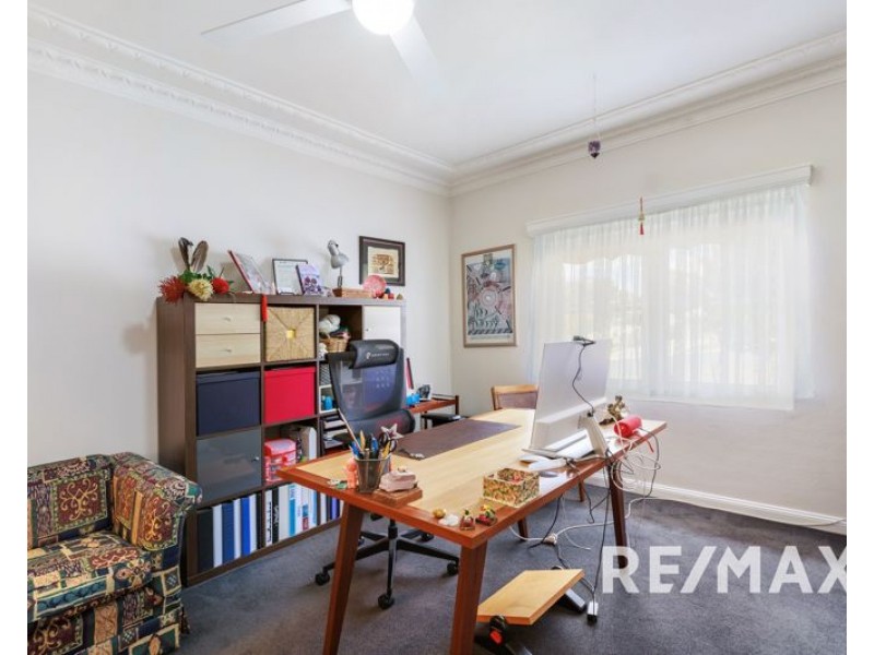 11 Commins Street, Junee NSW 2663