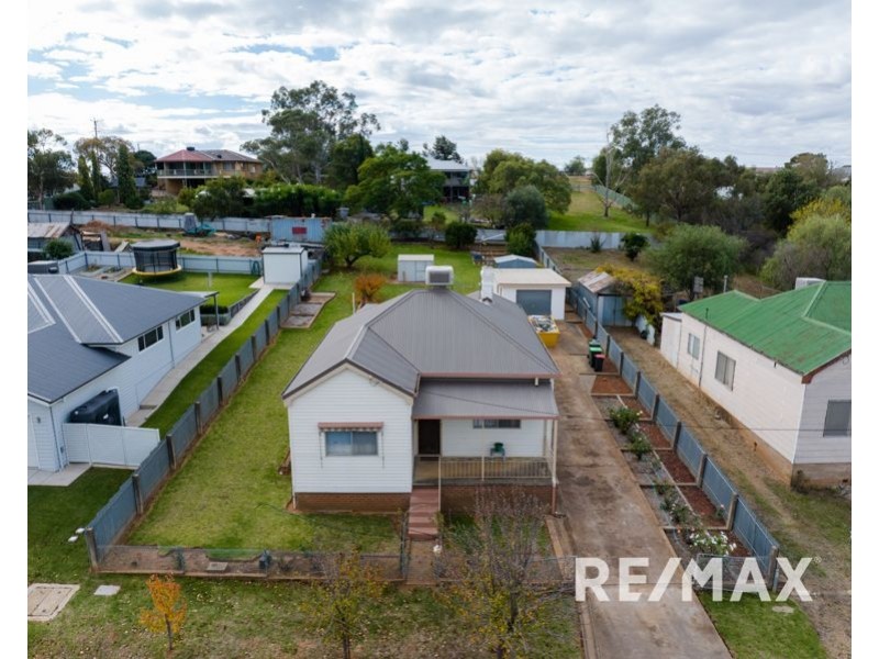 17 Prince Street, Junee NSW 2663