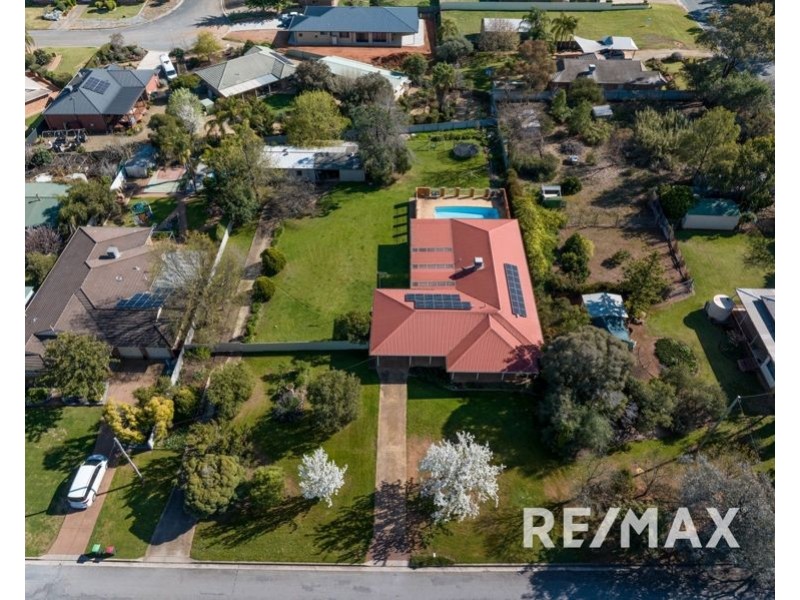 44-46 Dunrobin Street, Coolamon NSW 2701