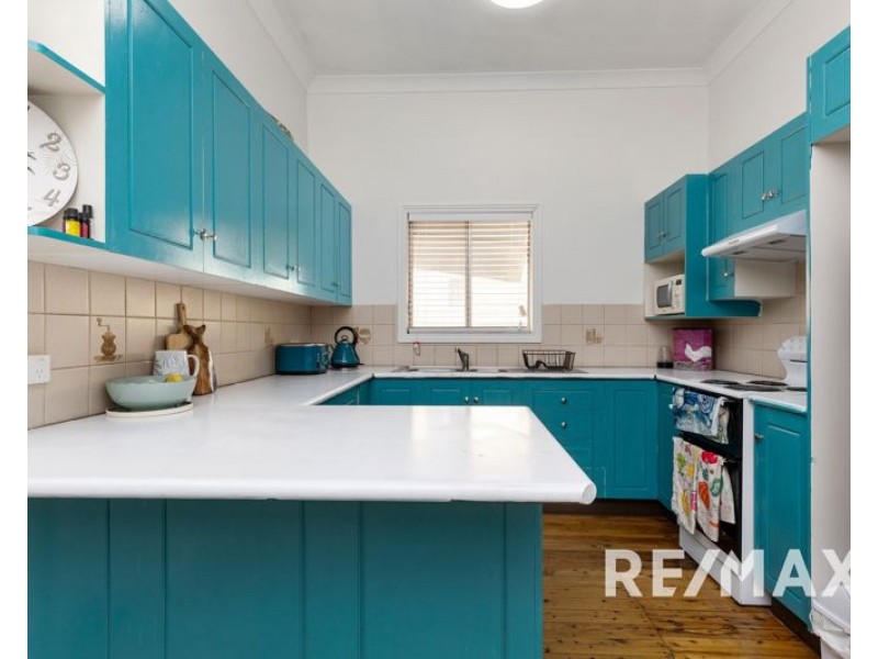 35 Gloucester Street, Junee NSW 2663