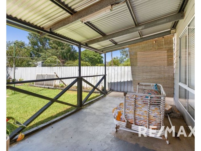 35 Gloucester Street, Junee NSW 2663