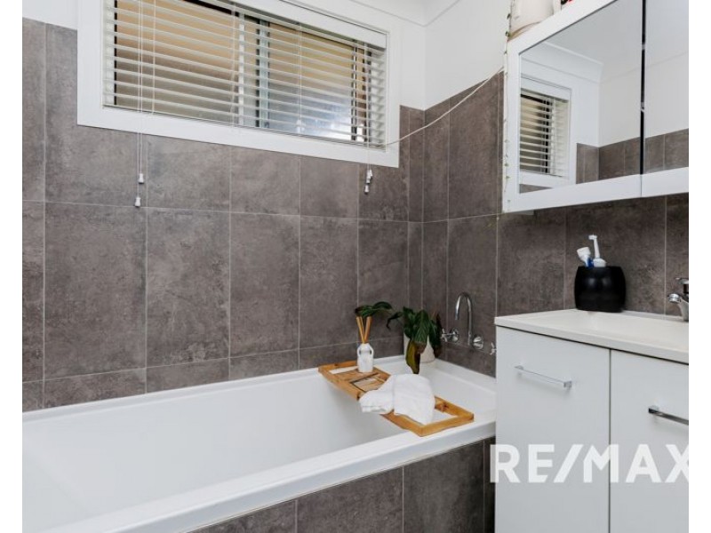 45 Pitt Street, Junee NSW 2663