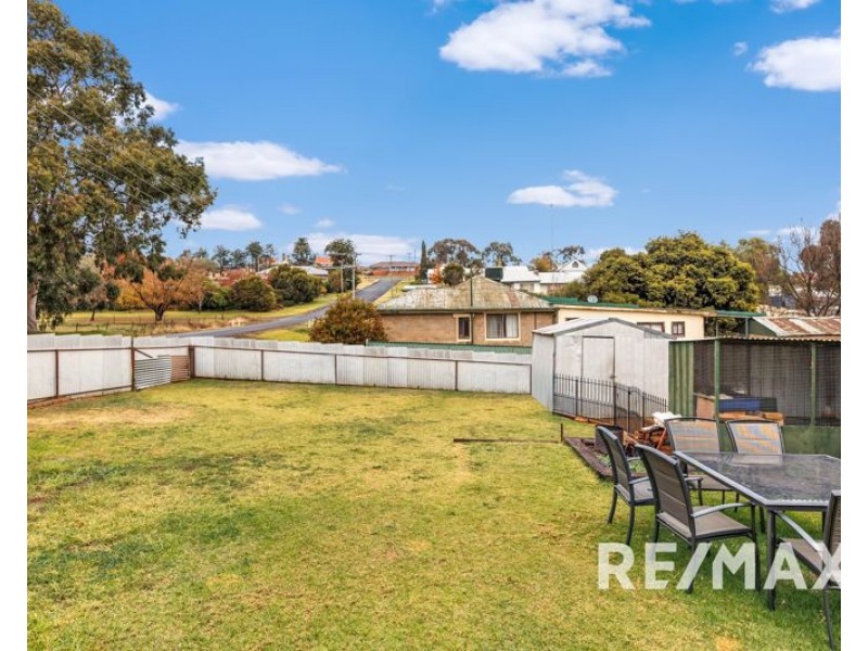 45 Pitt Street, Junee NSW 2663