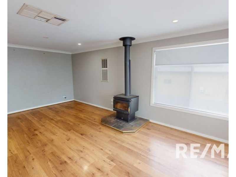 31 William Street, Junee NSW 2663