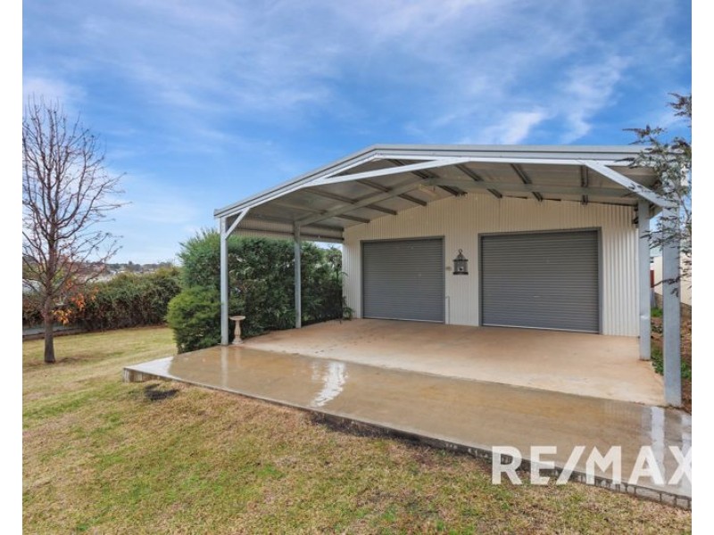 32 Crown Street, Junee NSW 2663