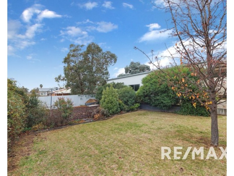 32 Crown Street, Junee NSW 2663