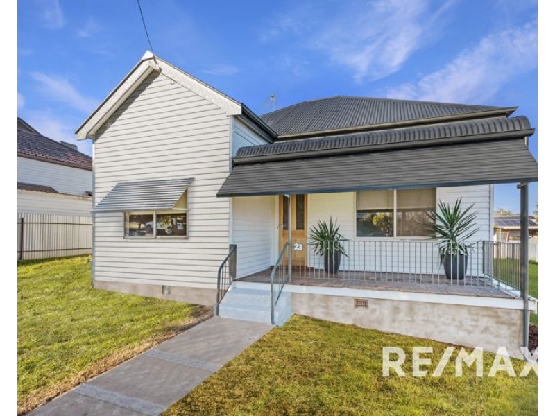 23 Crown Street, Junee NSW 2663
